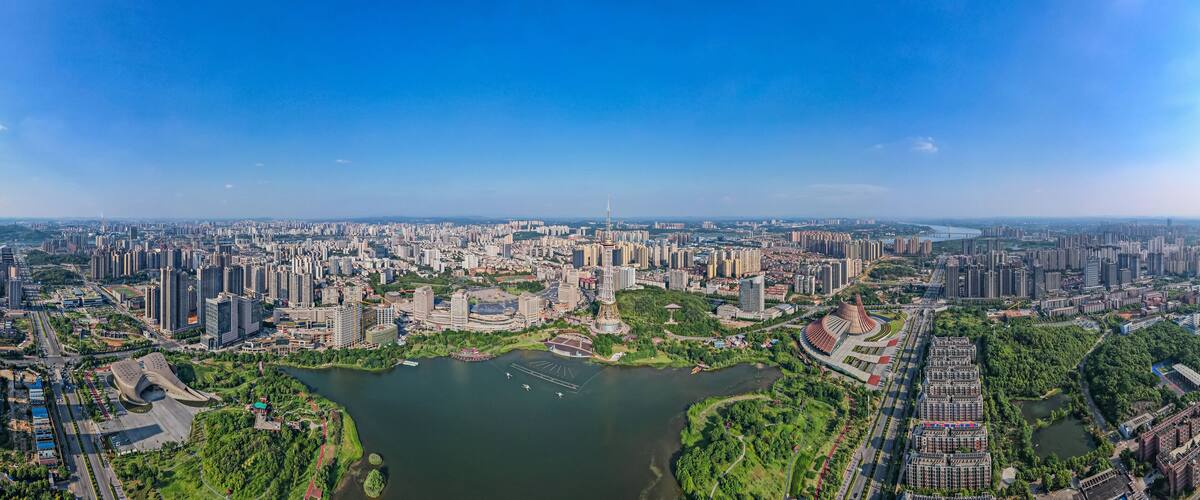 Panorama of Shennong Lake, Zhuzhou, Hunan, China