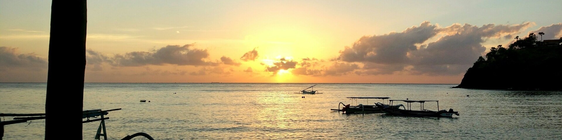 Great food in the restaurant/warung & great place to stay across the road. No filters just #sunrise in #bali #Amed #Indonesia