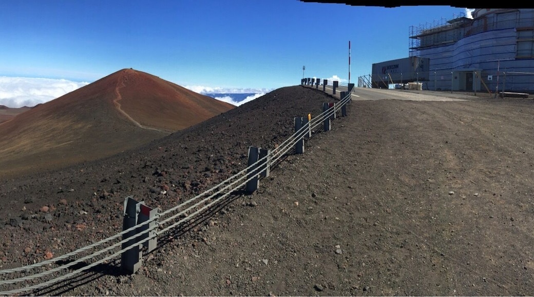 One of the most amazing places to see on the big Island next to live volcanoes. We got lucky and the weather was great, it was June but still a little brisk at that high altitude. Mauna Kea is such a great adventure, had the chance to look at the sun through a telescope as well.