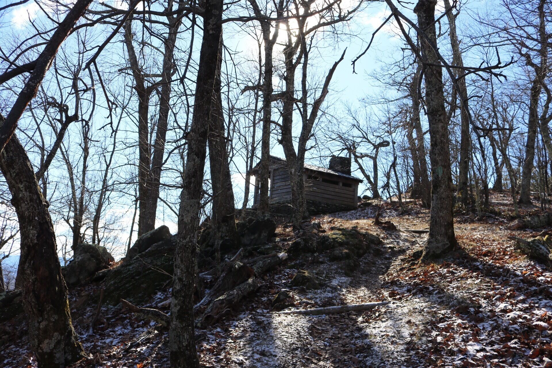 Rest stop near the Saddle Overlook. It is a very short walking distance from the Saddle overlook parking area.