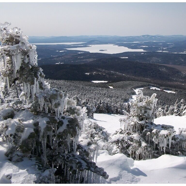 #snowtrove   At 4100 feet, Saddleback has Maine's second highest ski elevation.  Often it is snowing up here while it rains down below in the valleys.  #snow