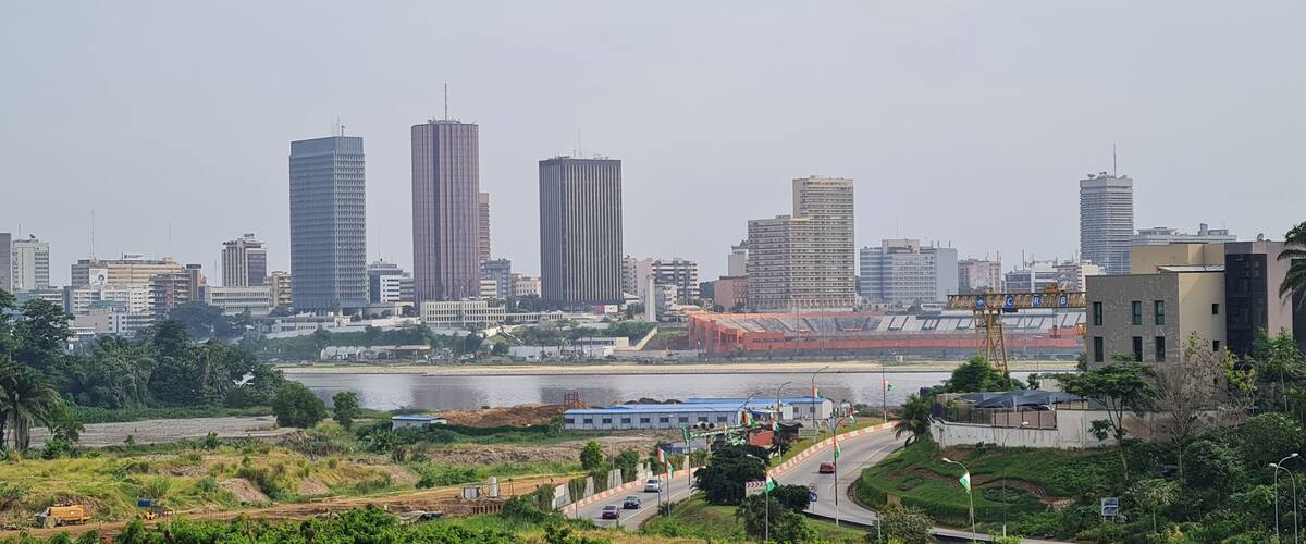 abidjan skyline