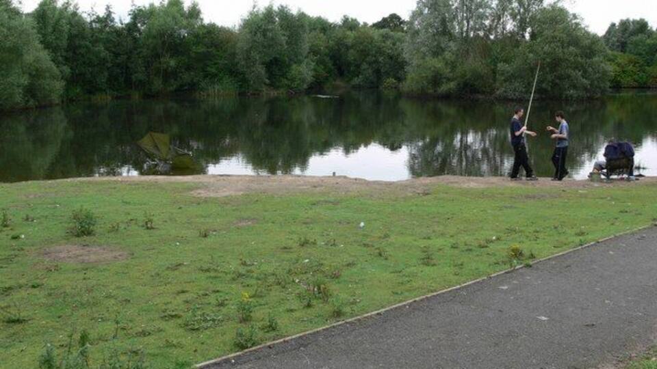 Hamilton Lake. Leicester