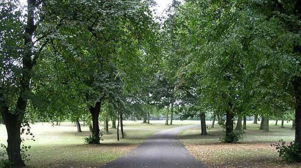 Cross Flatts Park Entrance - Dewsbury Road