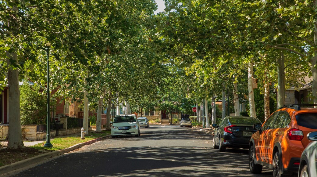 Mueller showing a small town or village