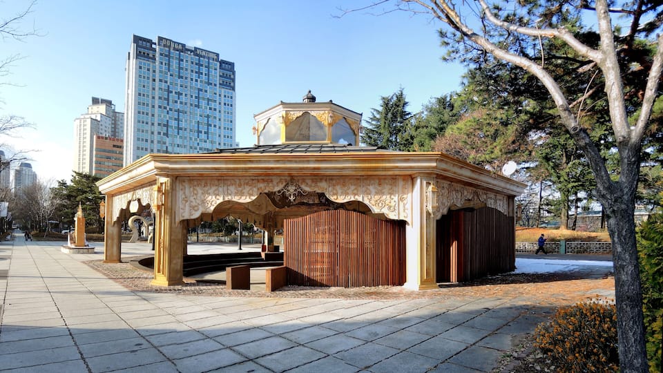 Bongmyeong-dong, Yuseong-gu, Daejeon, South Korea