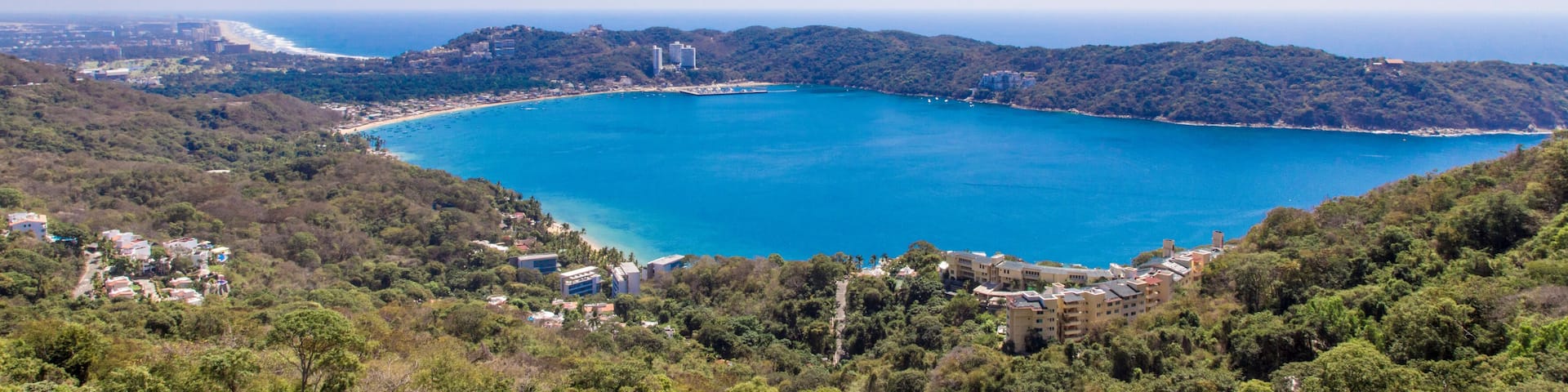 Acapulco bahia de puerto marques y zona diamante