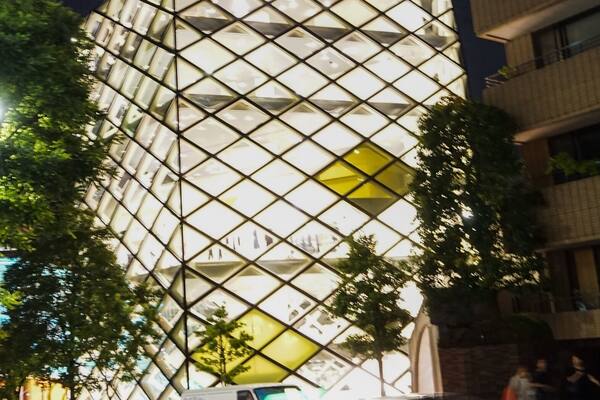 Prada building, by Herzog & De Meuron, in Tokyo.