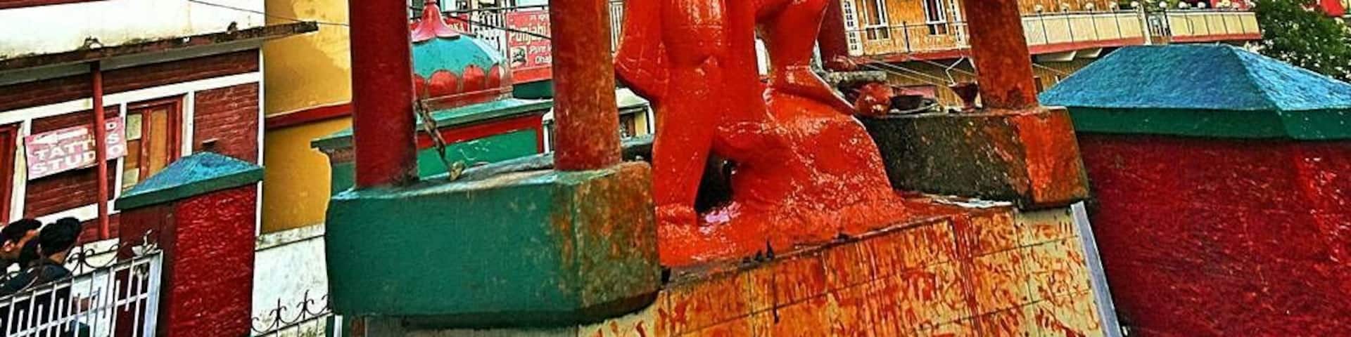 Bhagsu temple, a spiritual heritage that is flooded by devotees across the country. A holy place of worship for the Hindhus, is the #bhagsu temple with the idol of Lord #shiva inside it, and idols of #ganesha & #hanuman on the outside.
#Red
www.instagram.com/pixietraveldust