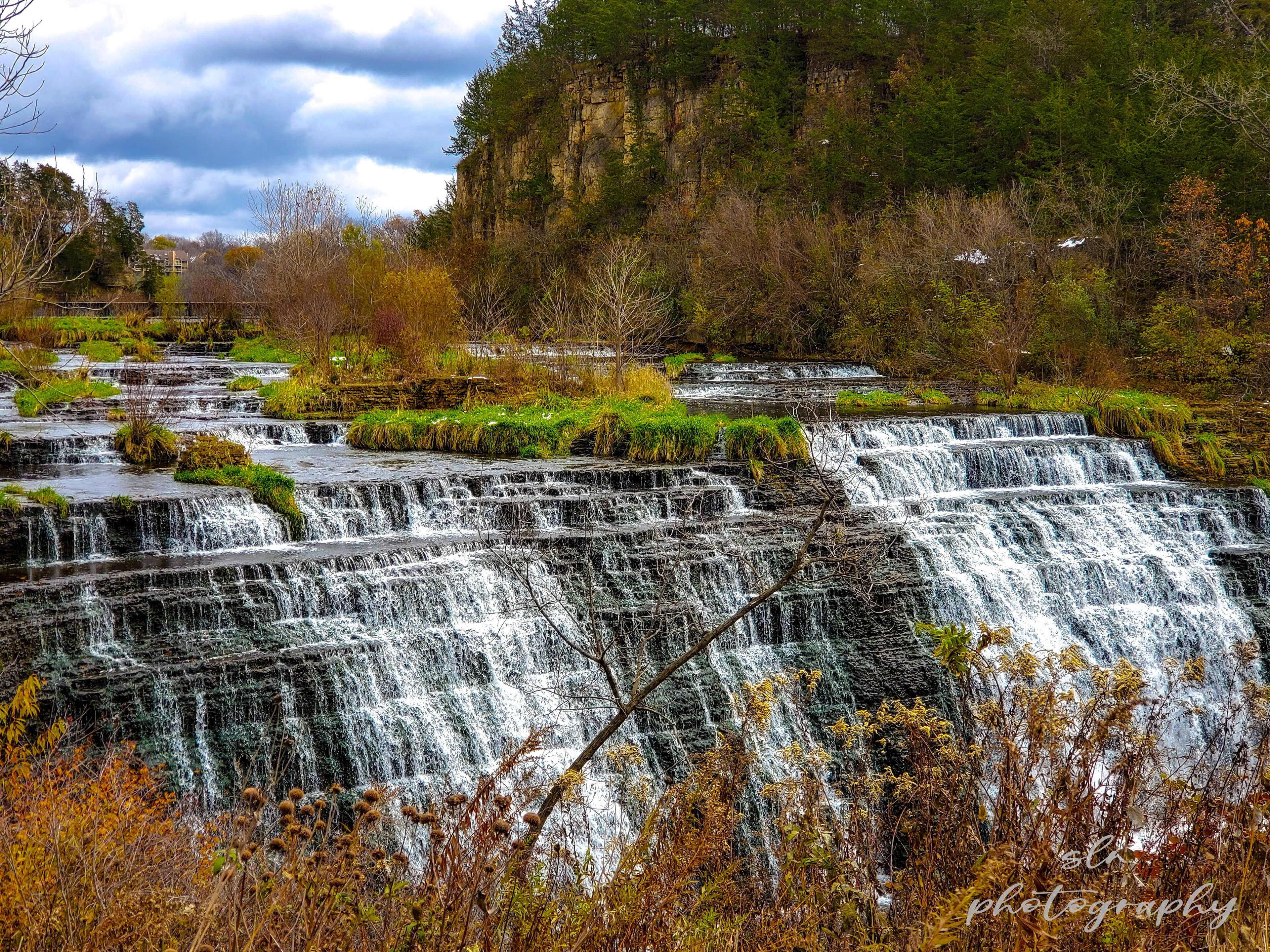 Out exploring the city of Galena. Took a little drive and found this beautiful spot.