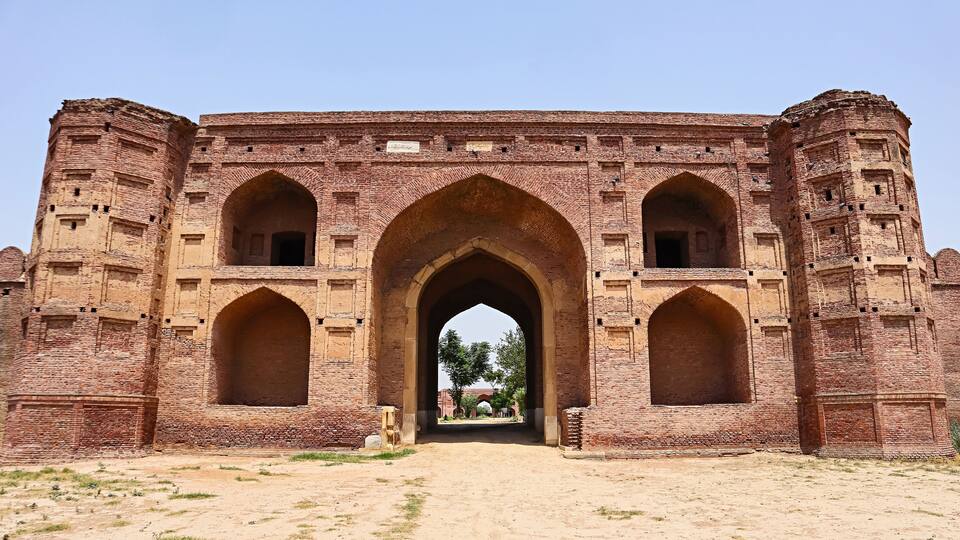 South main entrance gate of Sarai Lashkeri Khan, Ludhiana, Punjab, India.
