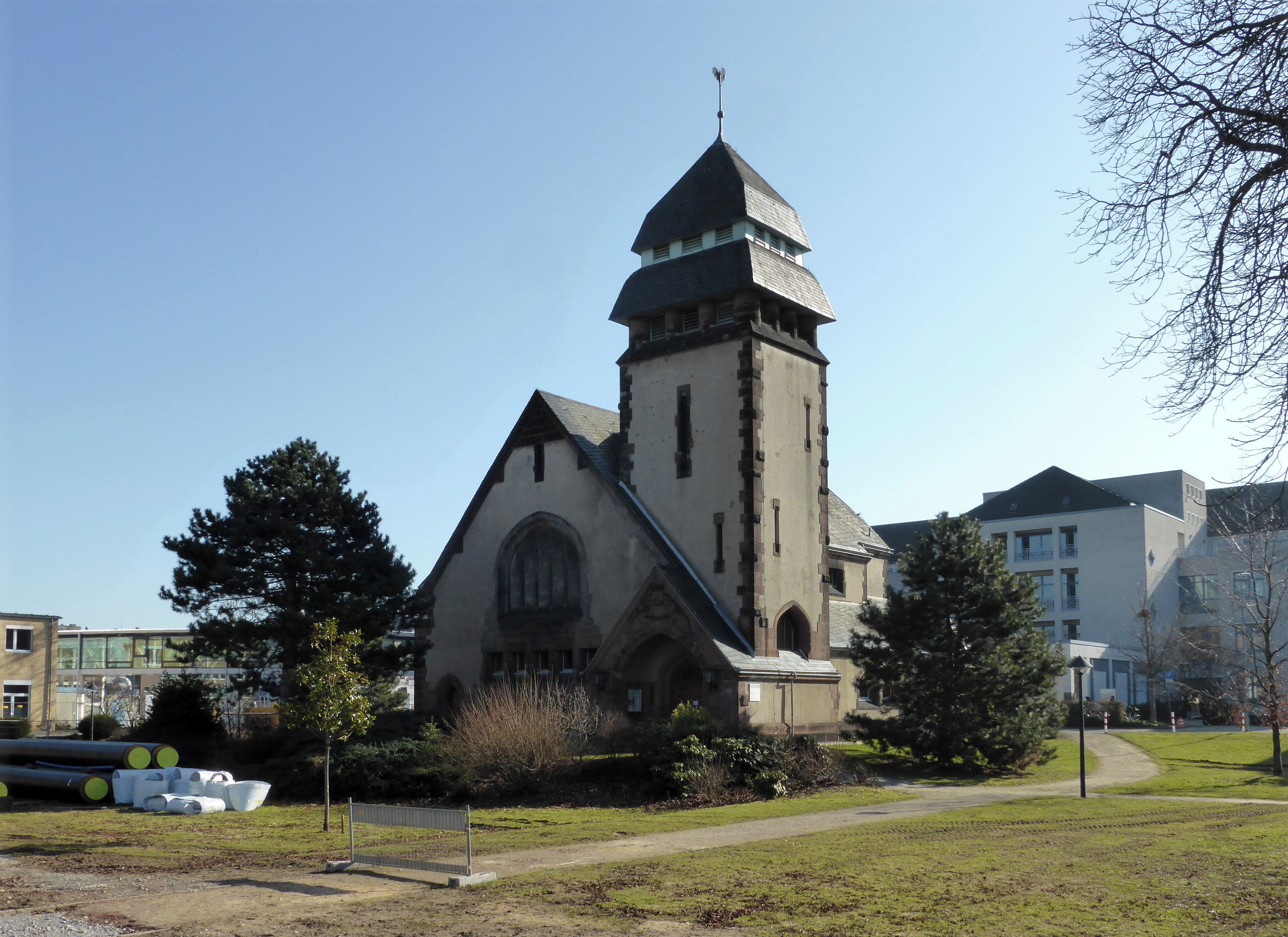This is a photograph of an architectural monument. It is on the list of cultural monuments of Düsseldorf, no. 1099