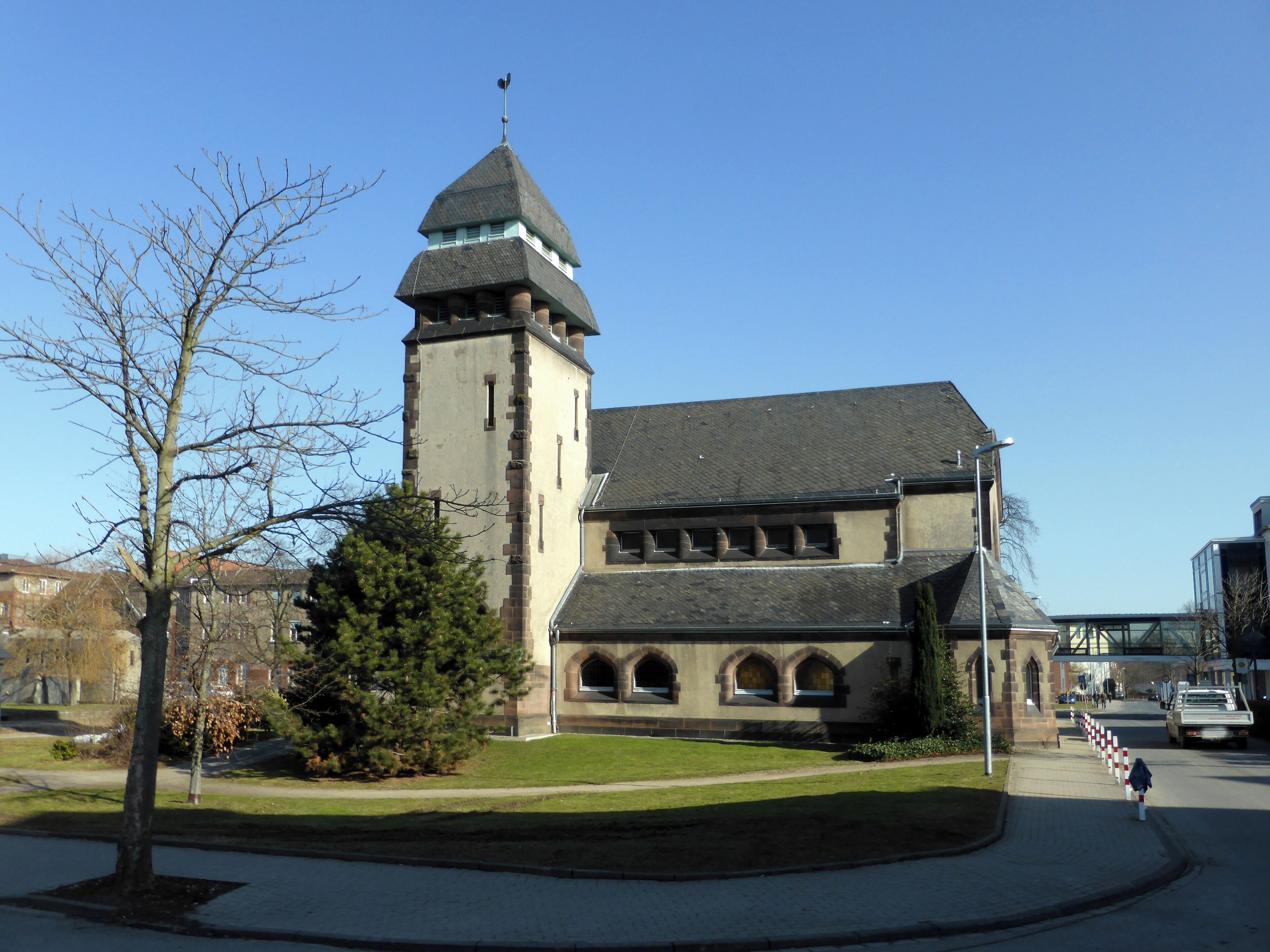 This is a photograph of an architectural monument. It is on the list of cultural monuments of Düsseldorf, no. 1099