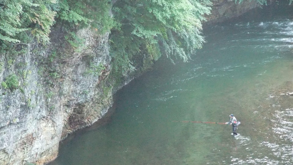 志戸平温泉の渓流