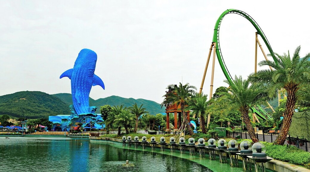 #Chimelong Ocean Kingdom in Zhuhai China.#珠海长隆海洋王国.
https://twitter.com/Beautifulgx