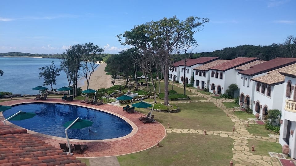 Balesin. Island where Italy, Greece, Spain and then some are just a hop away.