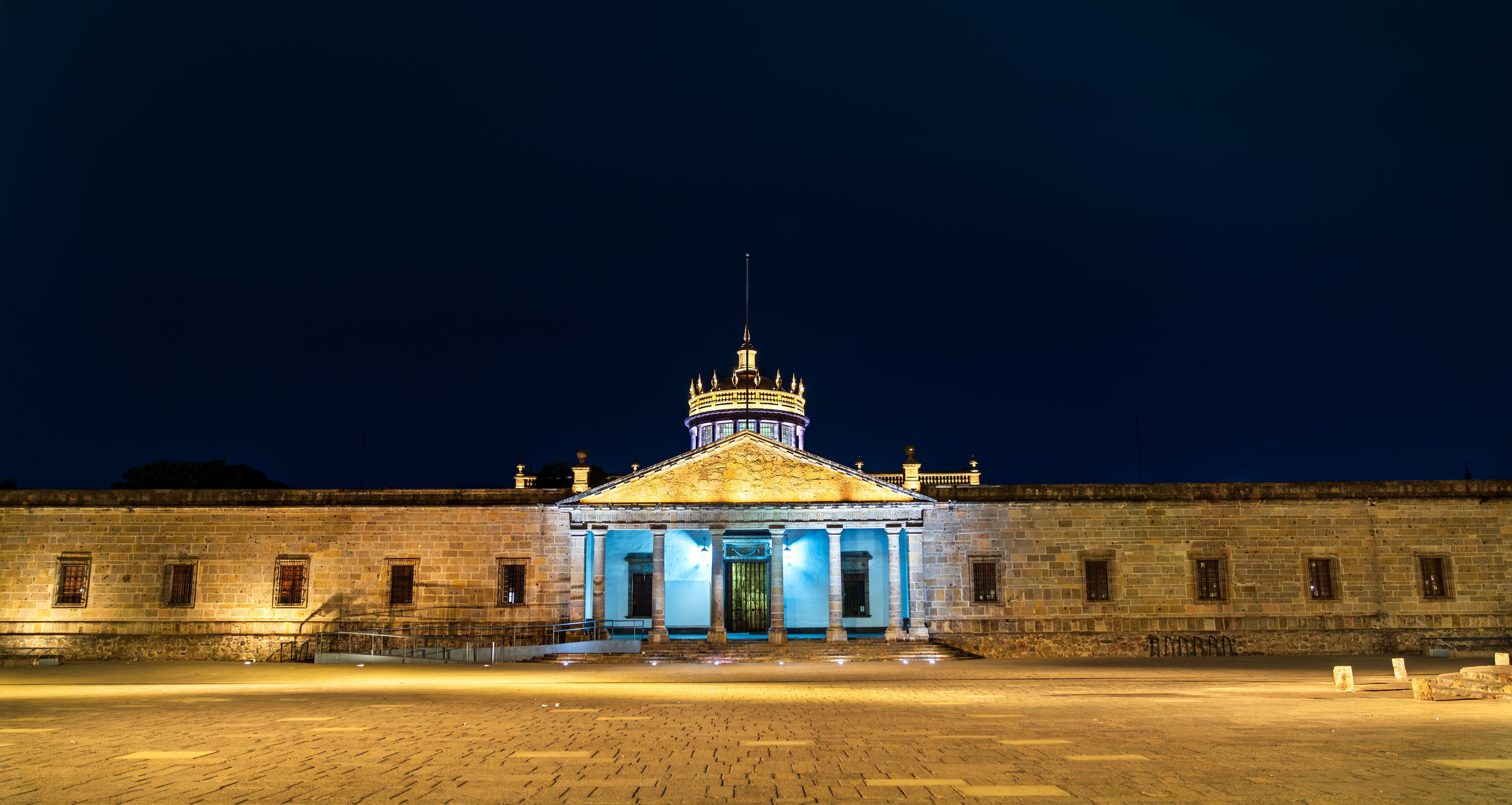 Hospicio Cabanas, UNESCO world heritage in Guadalajara, Mexico at night