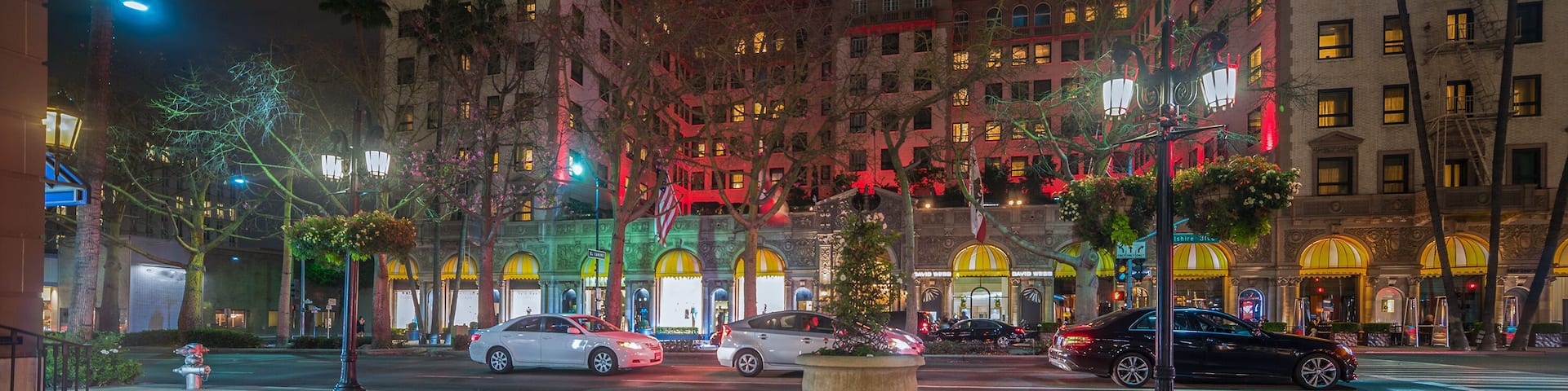 Wilshire boulevard by night in Beverly Hills
