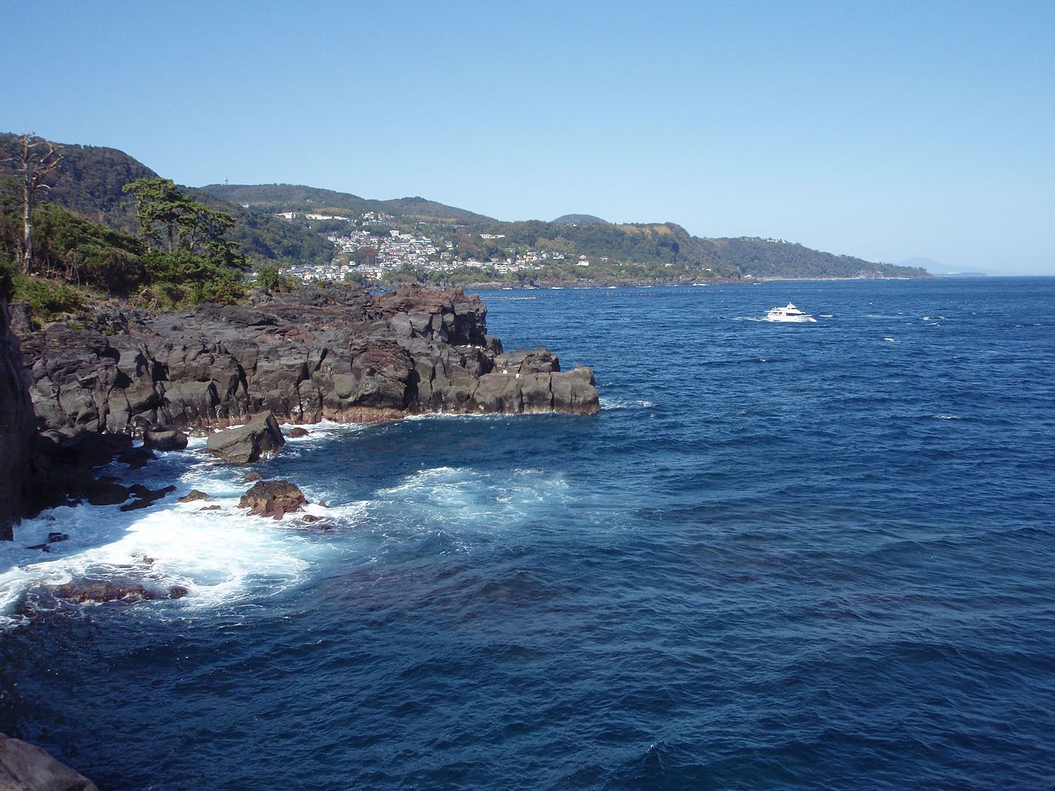 A view of Jōgasaki coast (城ヶ崎海岸), located in Ito city, Shizuoka prefecture, Japan.