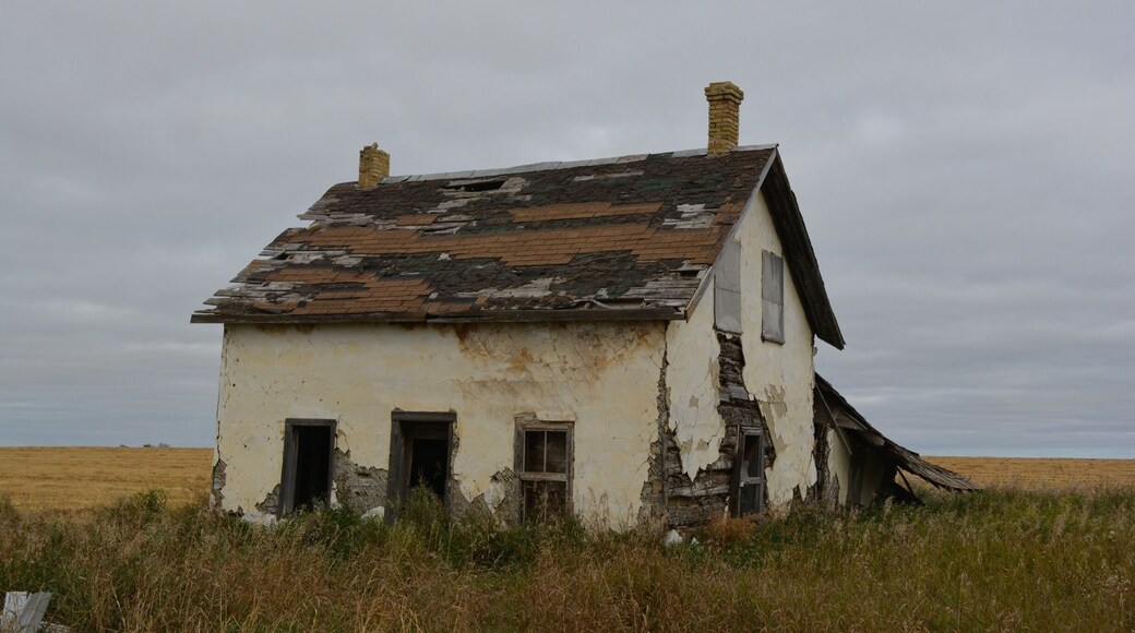 Love finding little treasures like this...off the highway somewhere between Alberta and Saskatchewan