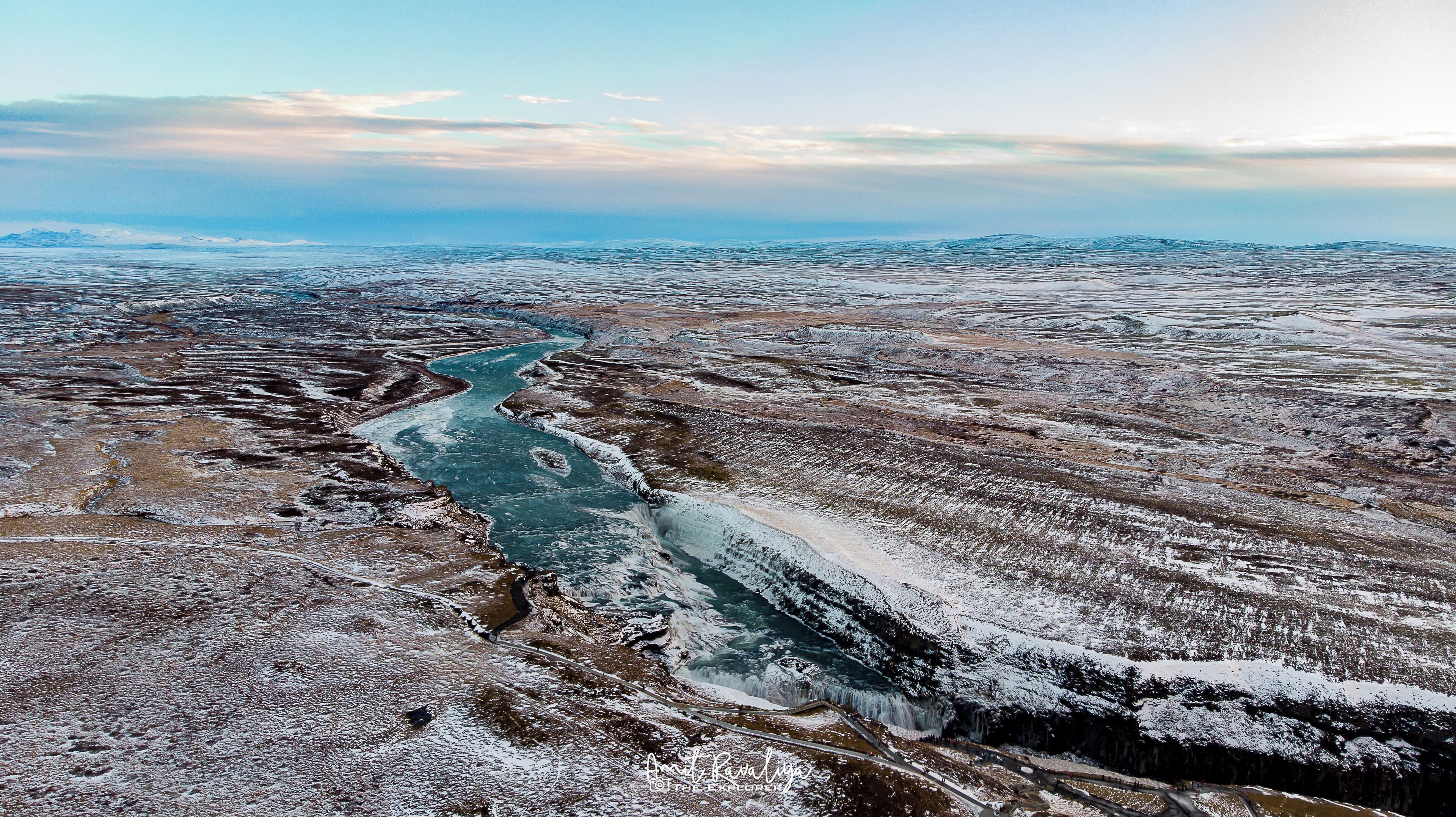 Gullfoss Waterfall, Iceland
.
.
#infinitetravel #theexplorer #photographyworld #droneshot #sunset #djimavicair #beautifuldestinations #iceland #iamtb #travelphotography #wanderer #wonderful_places #amittheexplorer #visiticeland #uniquephotographyclub #backpacker #travelgram #oph #clouds #bestcitybreaks #gullfoss #waterfall #djiglobal #dronestagram