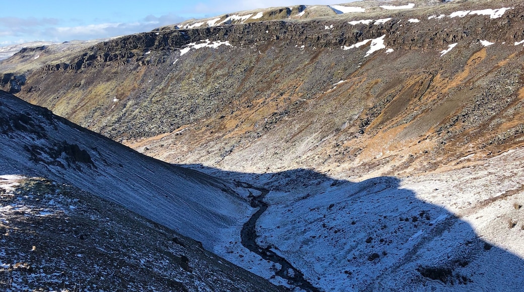 Quite a long ways down when you're hiking on the side of a cliff. This hike can be quite long and strenuous so come prepared to spend several hours here!
#LifeAtExpediaGroup
