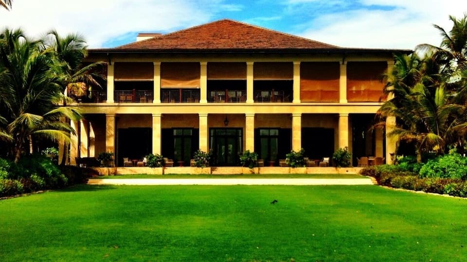 The plantation house at the St. Regis. In a word the property is exquisite.