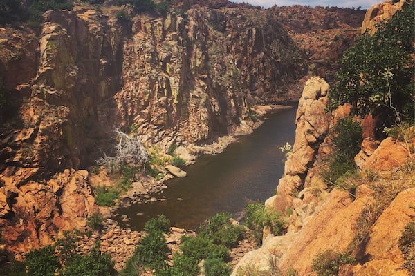 Dog Run Hollow trail hike.