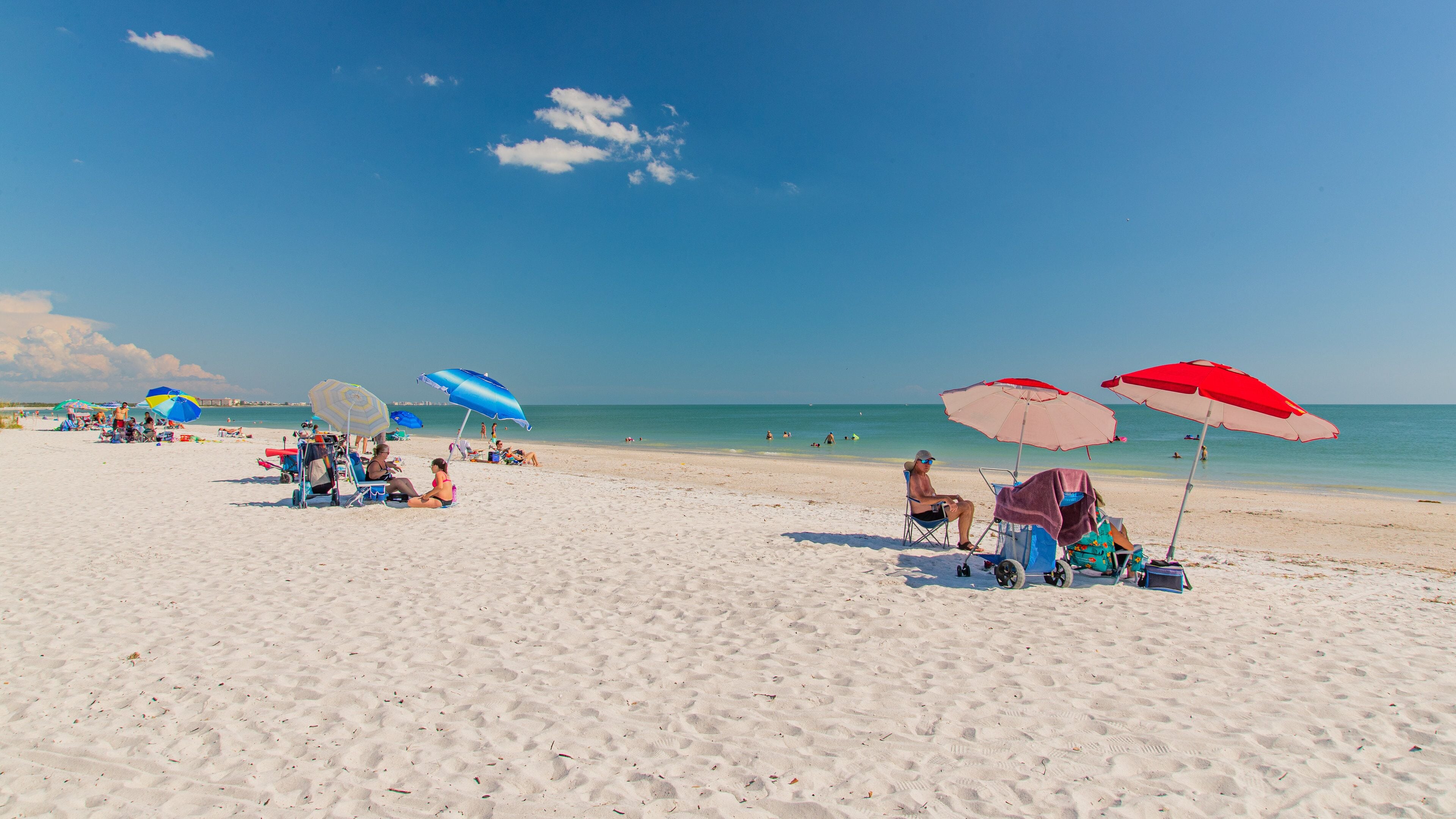 Lover\'s Key Beach showing general coastal views and a sandy beach