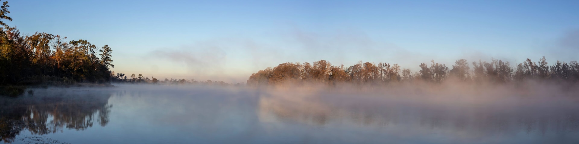 Cold, misty sunrise over Lake Seminole in Three Rivers State Park near Sneads, FL