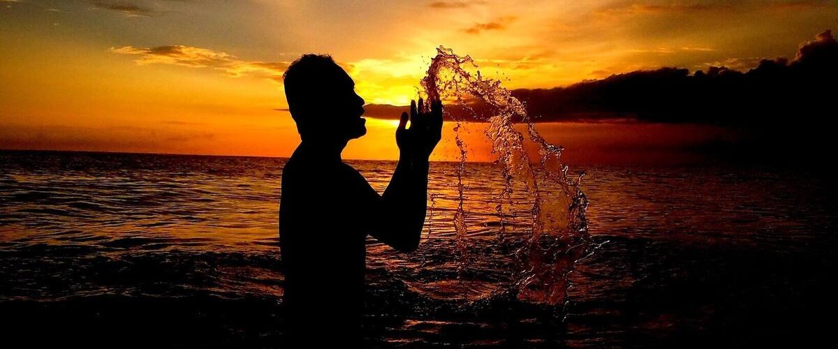 Amazing sunset on the beach.  
#sunset
@getreal2me99
