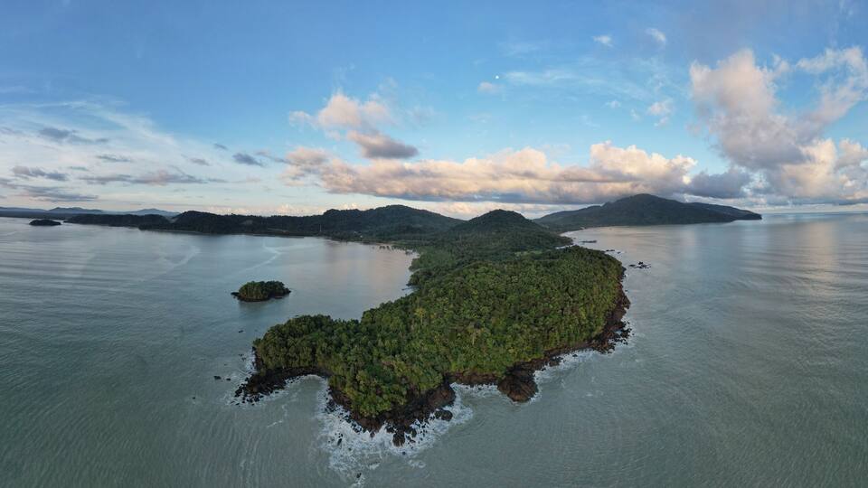 Kota Kinabalu, Sabah Malaysia – June 14, 2022: The Waterfront and Esplanade Area of Kota Kinabalu City Centre