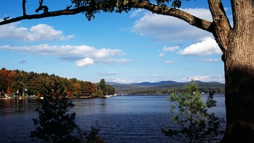 BM6W5X Vermont, Usa; View Across Lake Bomoseen