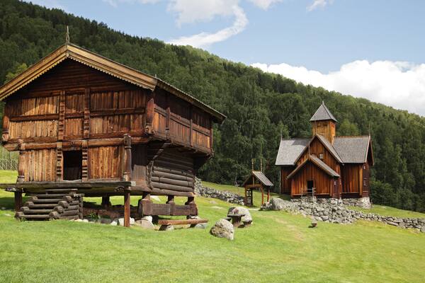 Stabkirche in Uvdal (Norwegen)