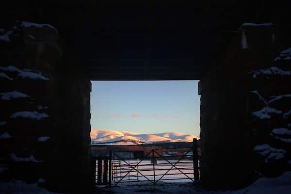 📍Loch Insh, Kincraig.
A view of the Cairngorm Mountains over a frozen Loch Insh and through the underpass of the railway line.