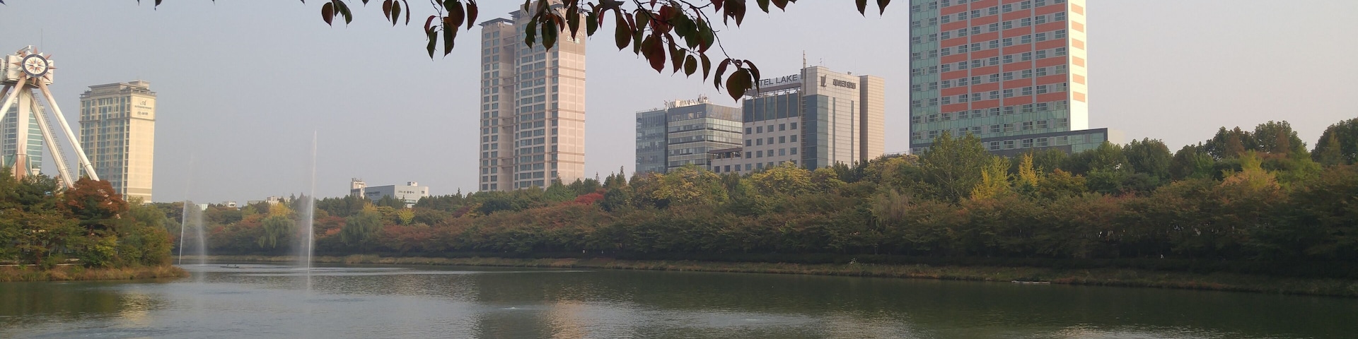 석촌 호수공원 호수 (7)