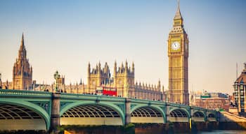 Big Ben and westminster bridge in London