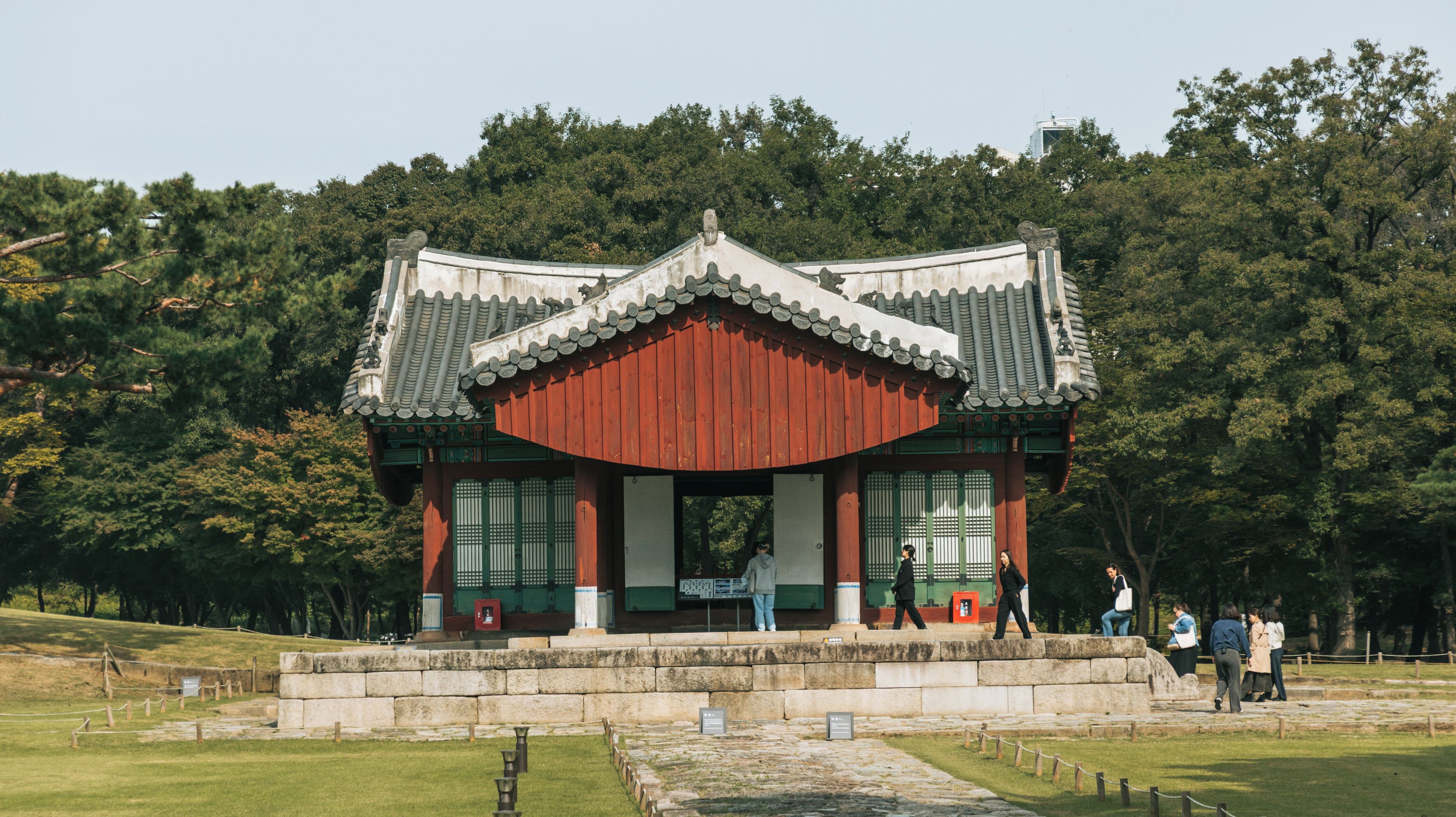 三成 2 洞