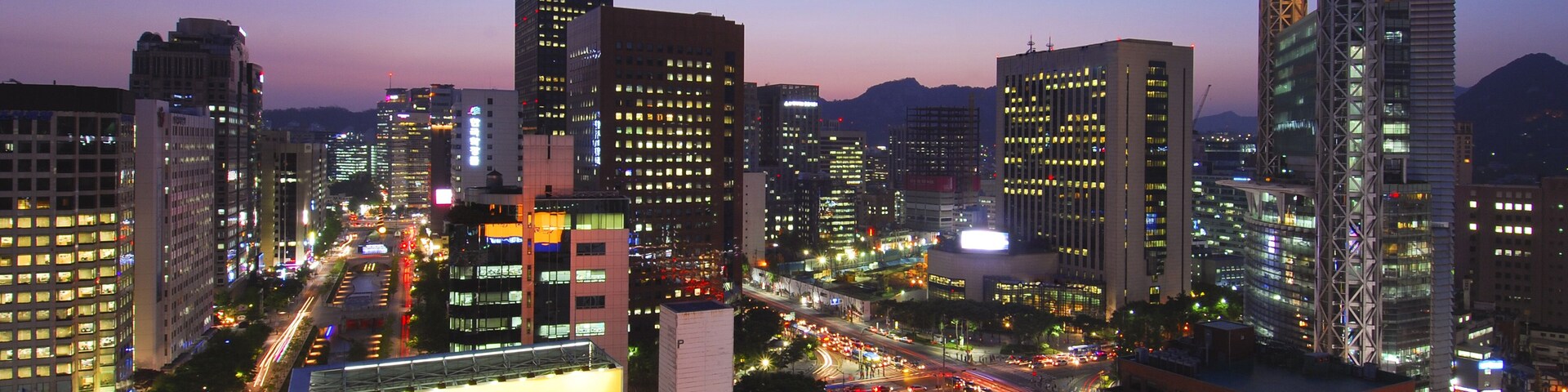 Night view of Jongno district, Seoul
