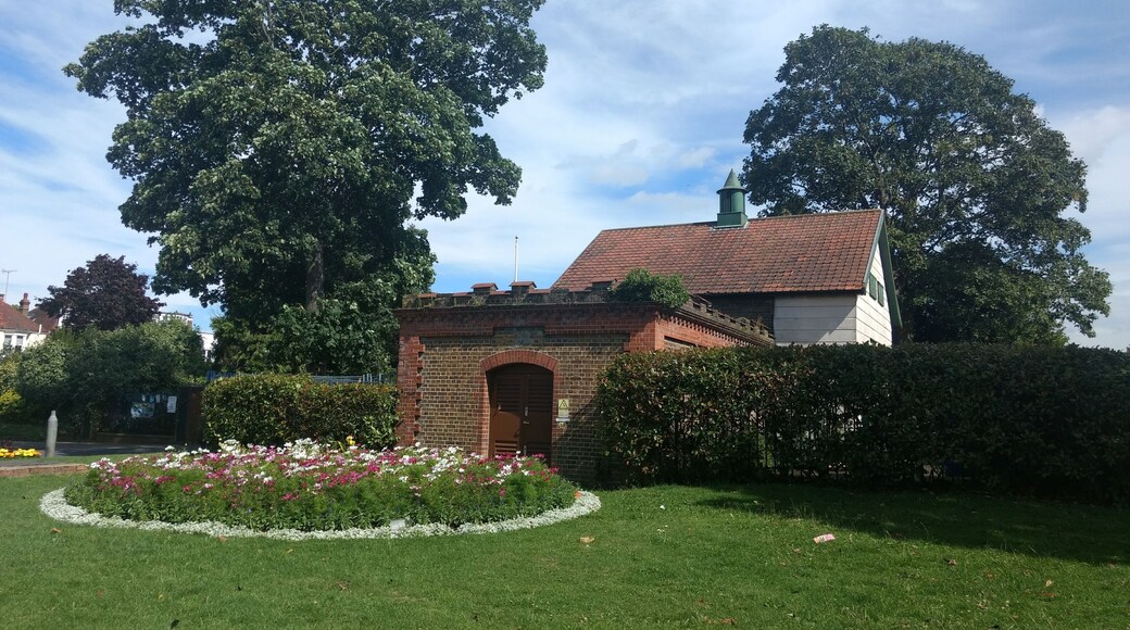 Victoria Park, Finchley 23 July 2017