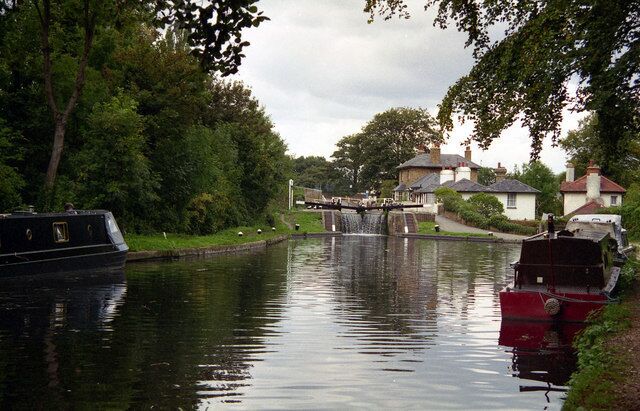 Cowley Lock, Grand Union Canal