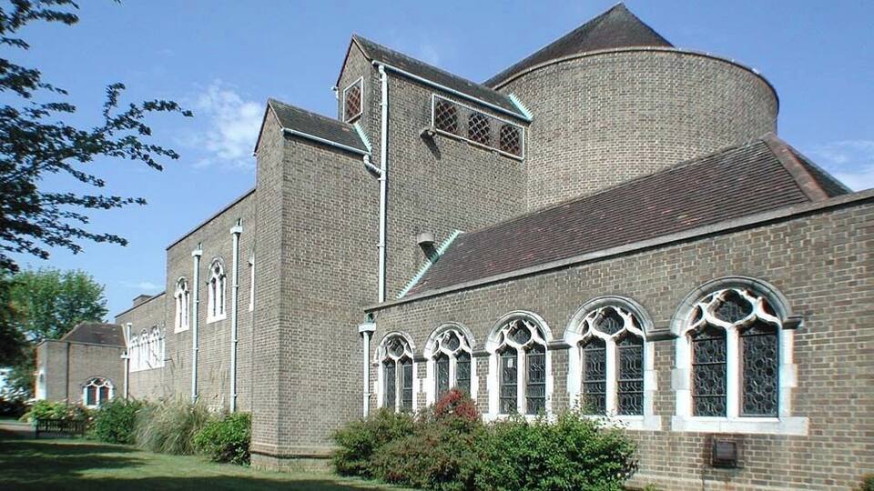 St Anselm, Uppingham Avenue, Belmont