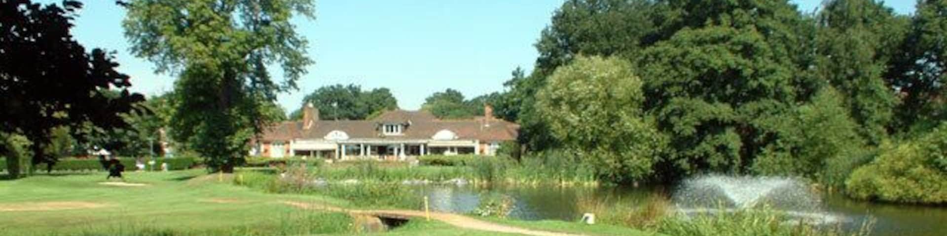 Langley Park Golf Club BR3. Showing the clubhouse and one of two ornamental fountains in front of it.