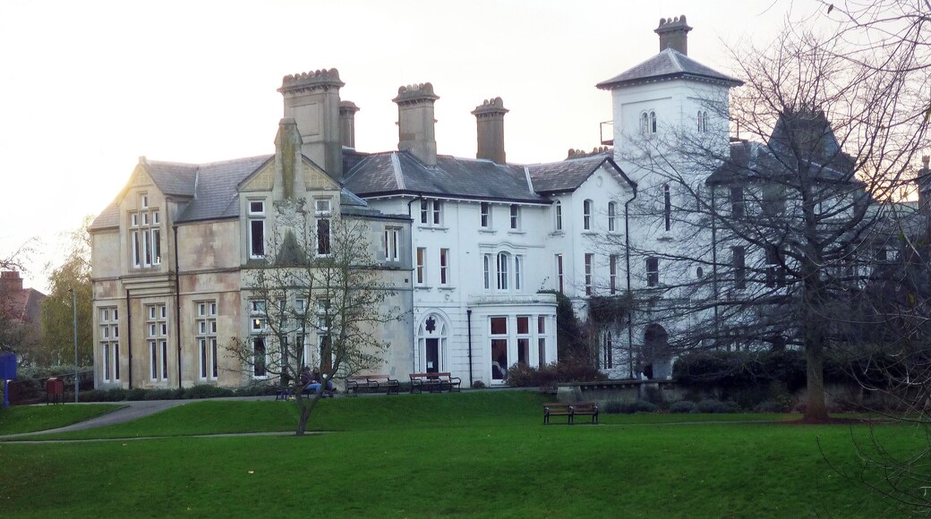 Avenue House, East End Road, Finchley