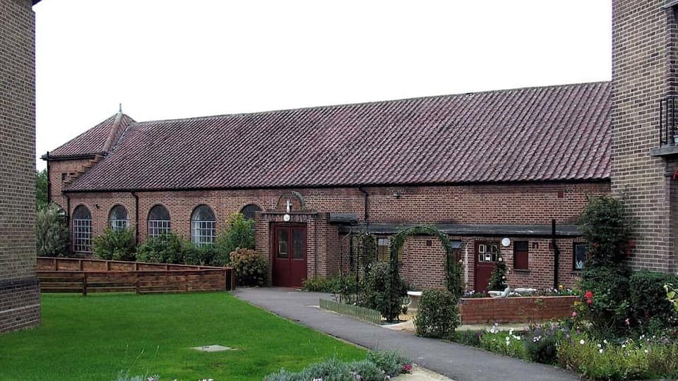 All Hallows, Horsenden Lane North, Greenford - Church hall