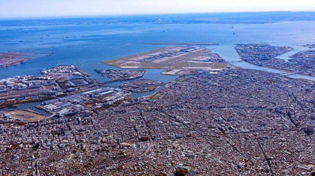 東京風景・大森上空より羽田空港を望む、空撮