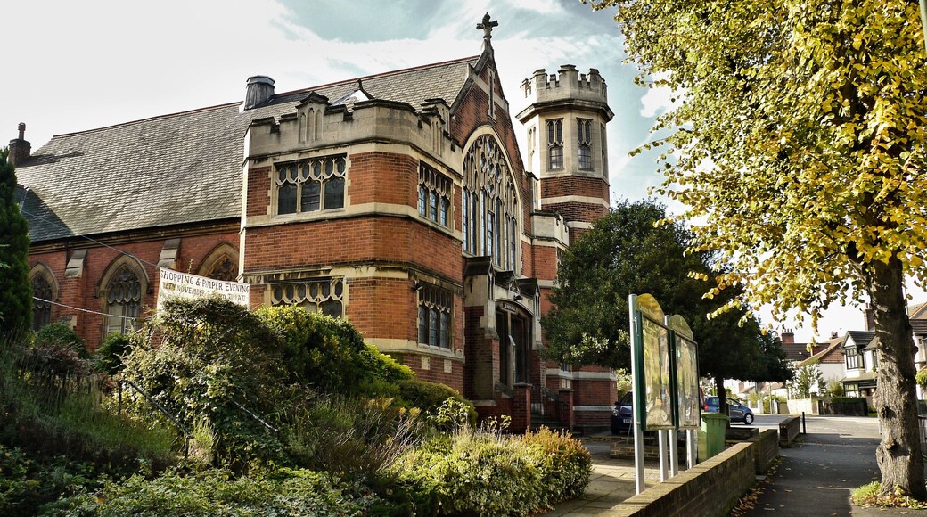 P1470128 Ruskin Hall,Ruskin Road, Carshalton Surrey..