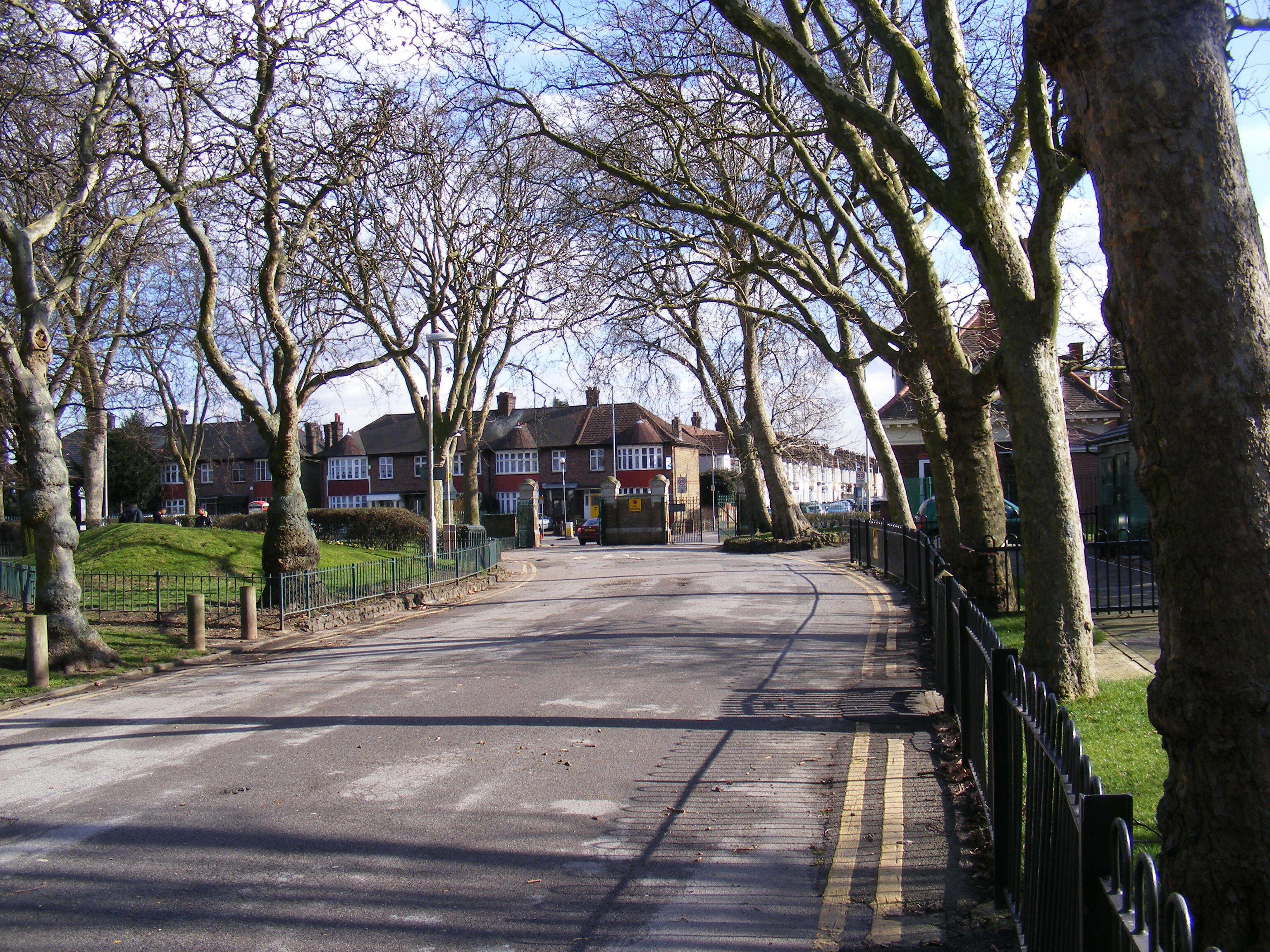 The Avenue, Barking Park Looking towards the Longbridge Road Entrance