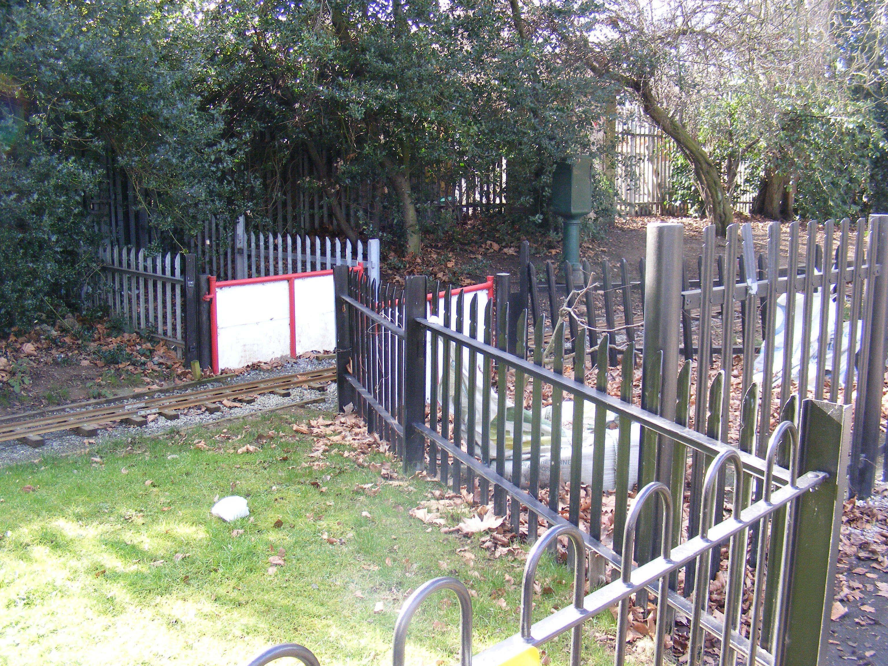 Miniature Railway Level Crossing, Barking Park http://www.bplr.co.uk/
