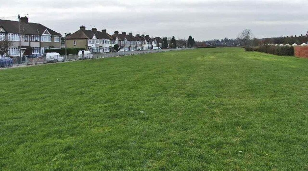 Land above Holmesdale Tunnel over the M25 looking West. Land above Holmesdale Tunnel over the M25, looking West and showing the houses on either side.